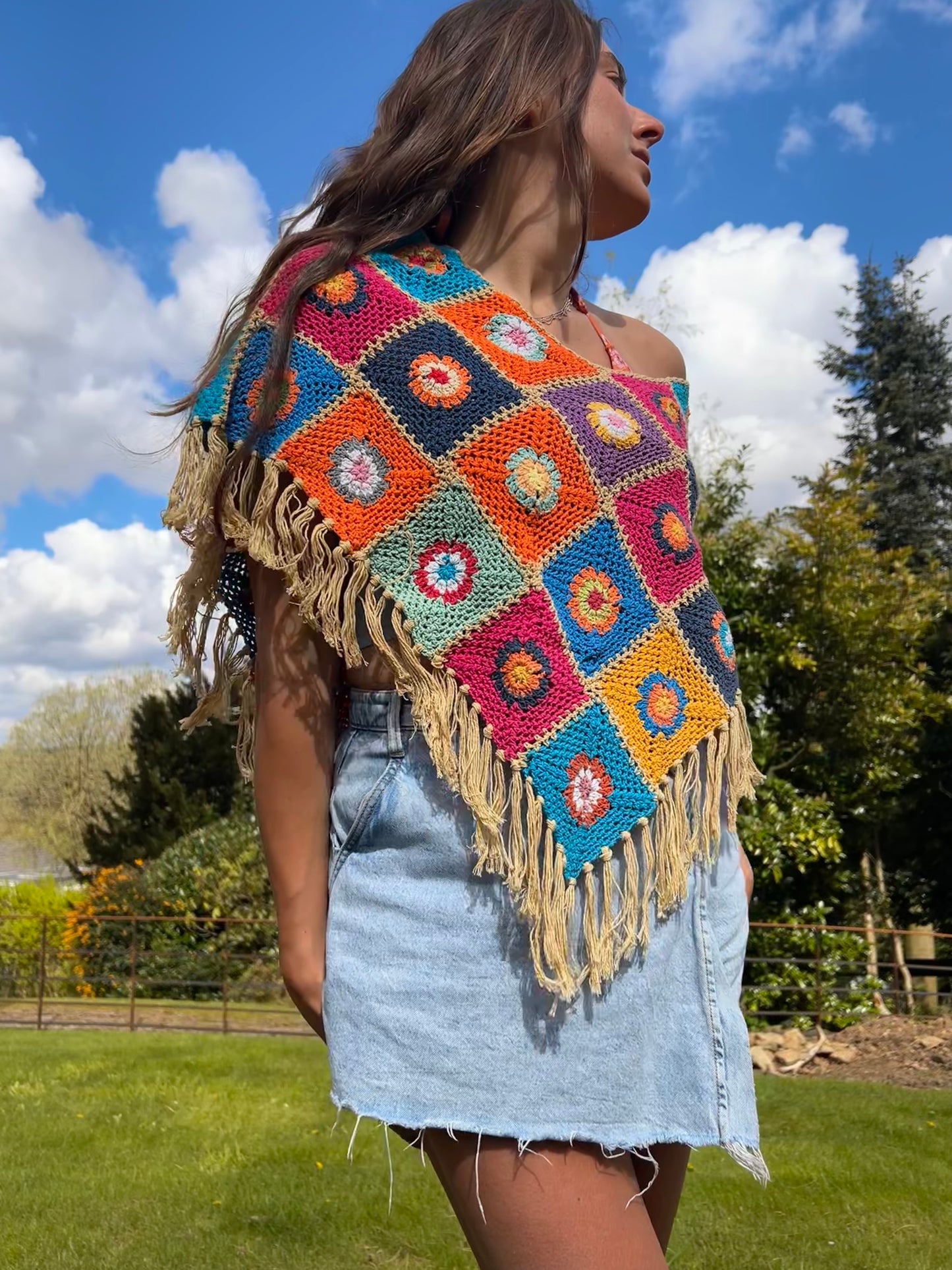 Granny square & tassel poncho