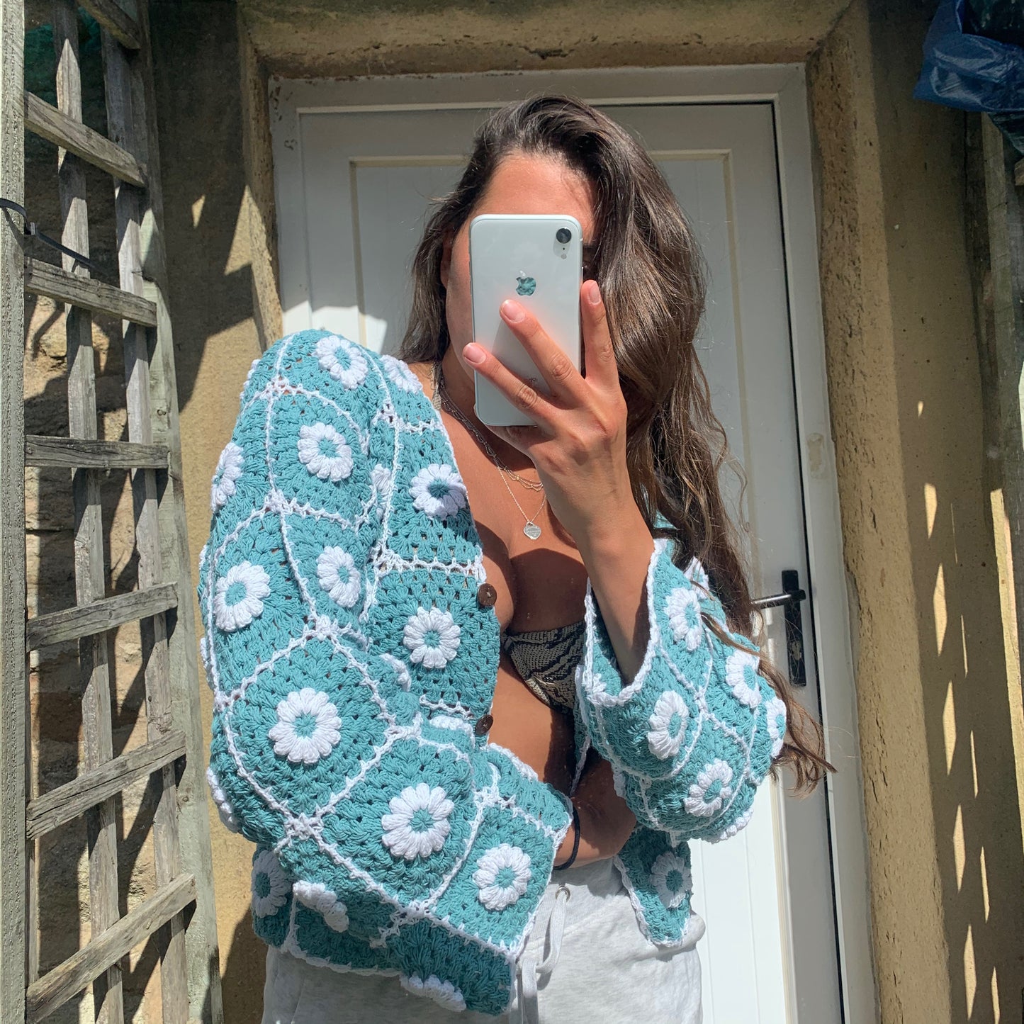 LAZY DAiSY Cardigan in Blue