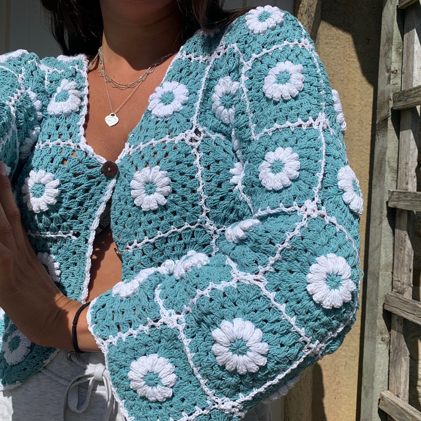 LAZY DAiSY Cardigan in Blue