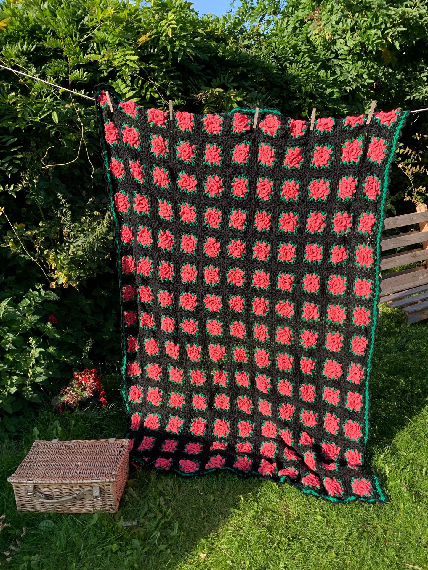 ROSEY Throw / Blanket