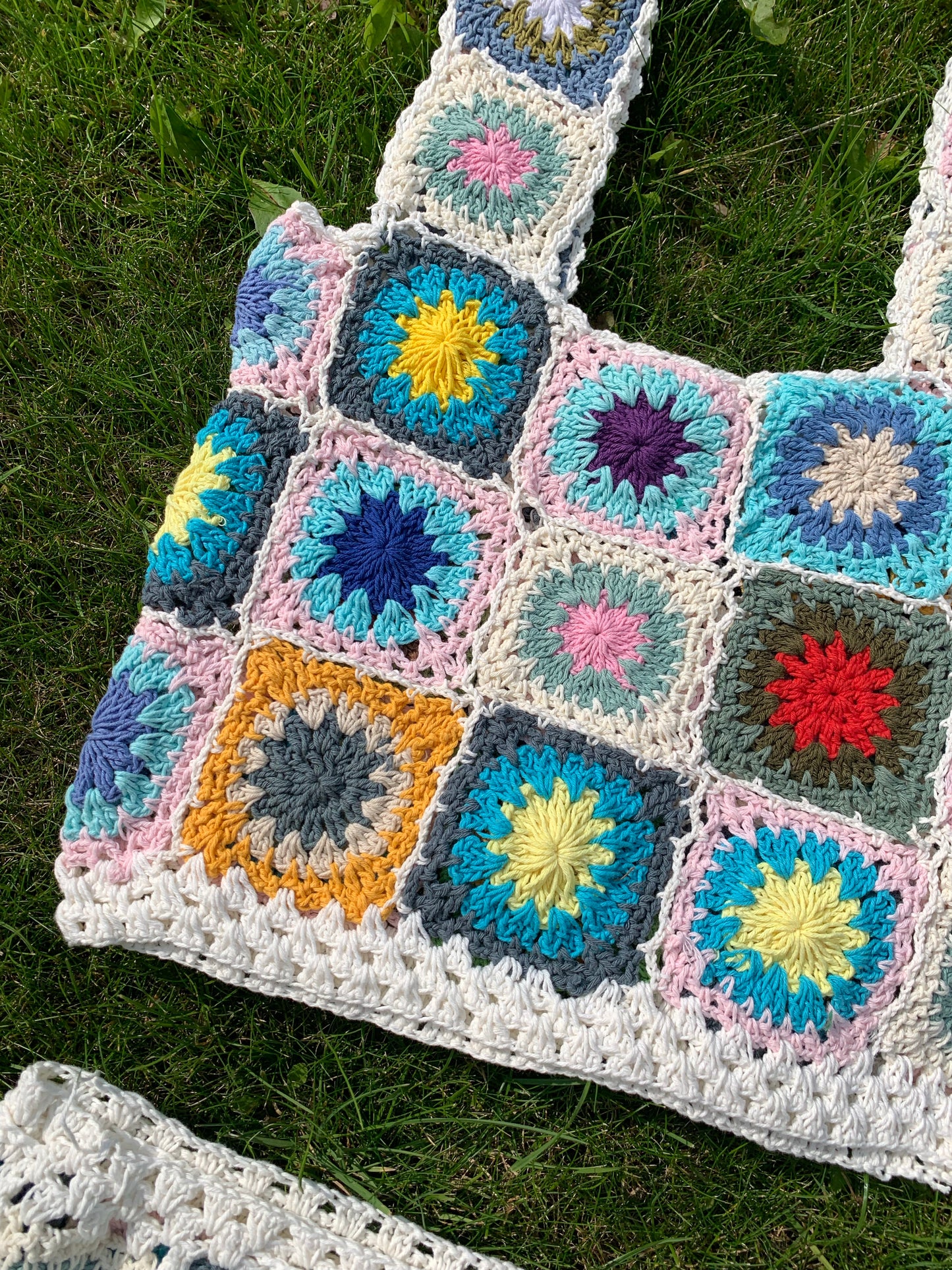 Patchwork Granny Square Crop Top - XL