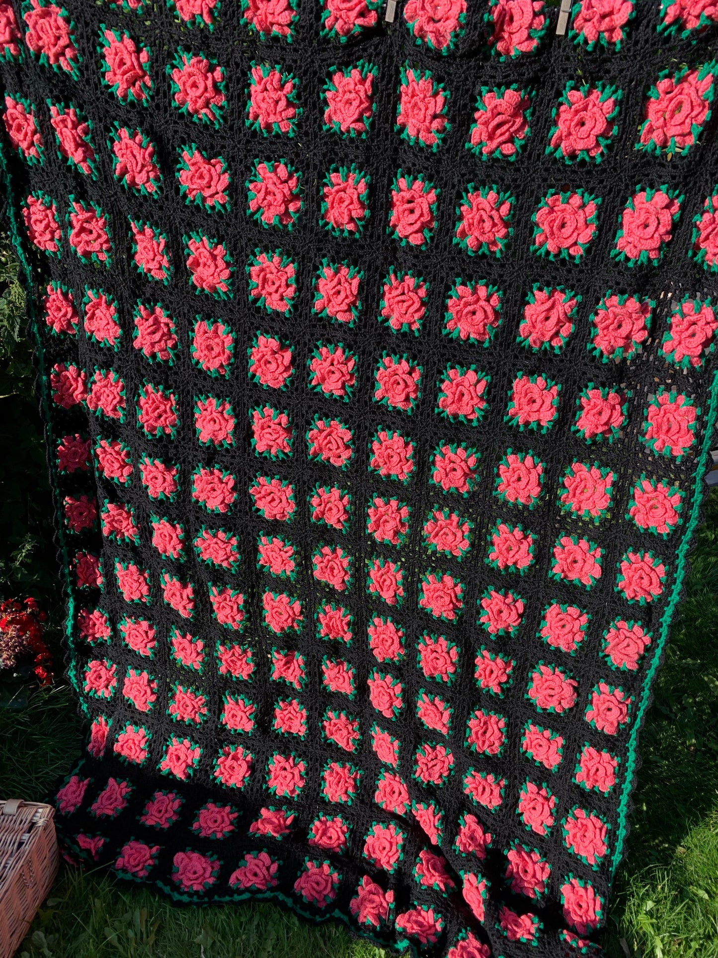 ROSEY Throw / Blanket