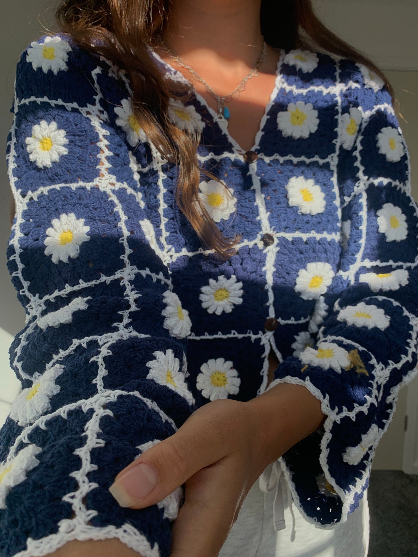 LAZY DAiSY Cardigan in Navy Blue