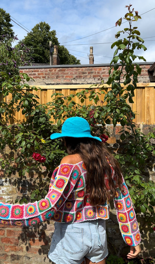 *ONLY BLUE LEFT* Crochet Sun Hat (Free with any other item)