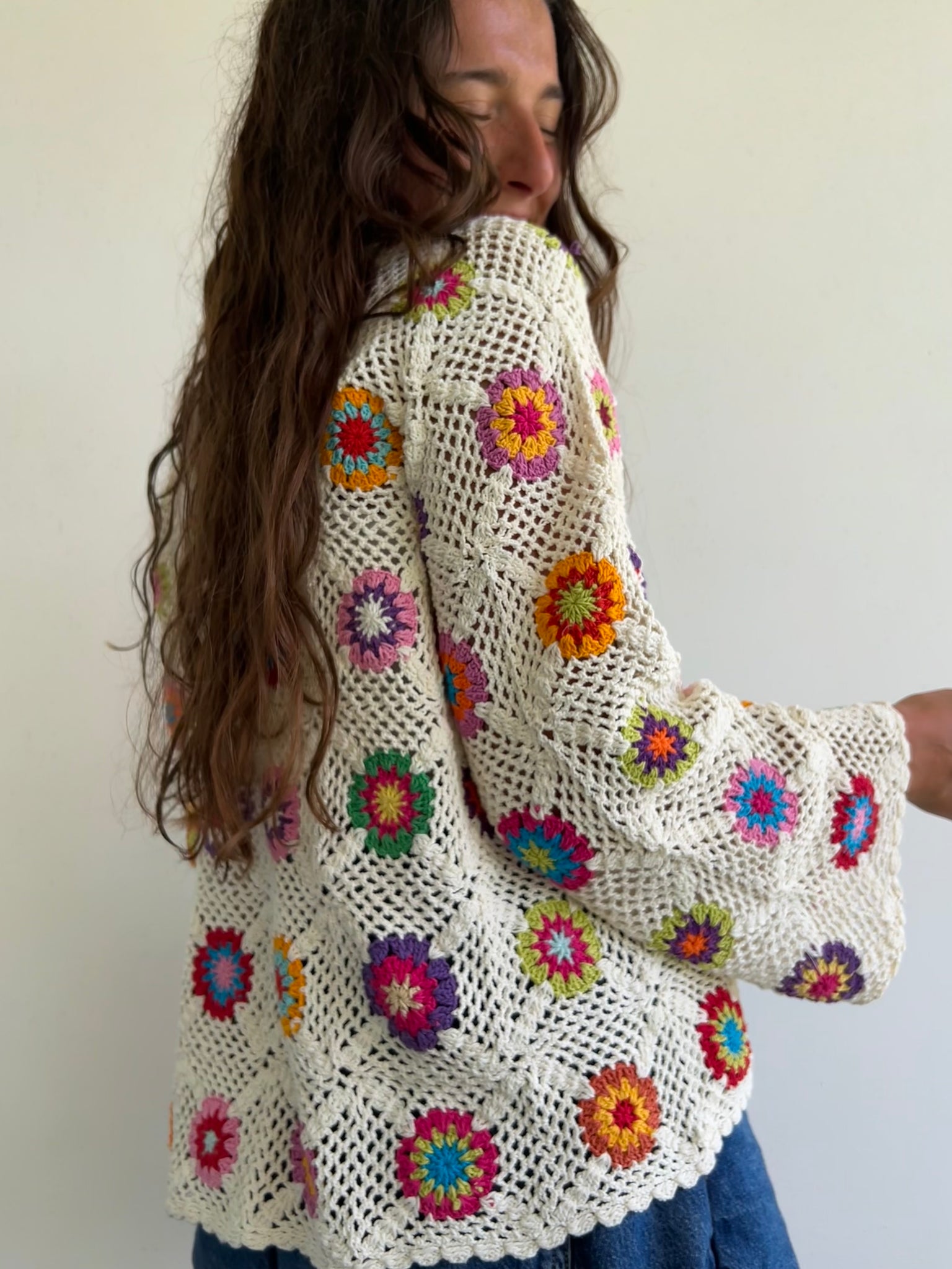 Abstract Floral Crochet V Cardigan