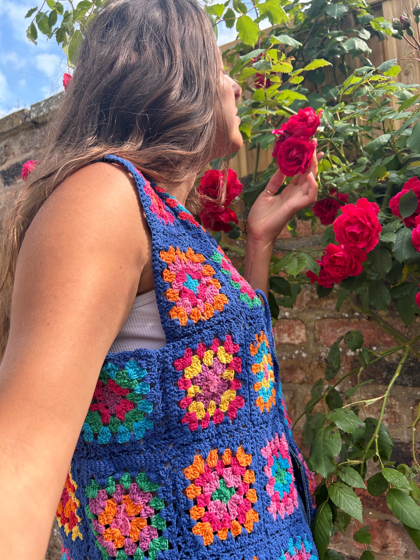 Cleo Granny square vest in blue (XL)