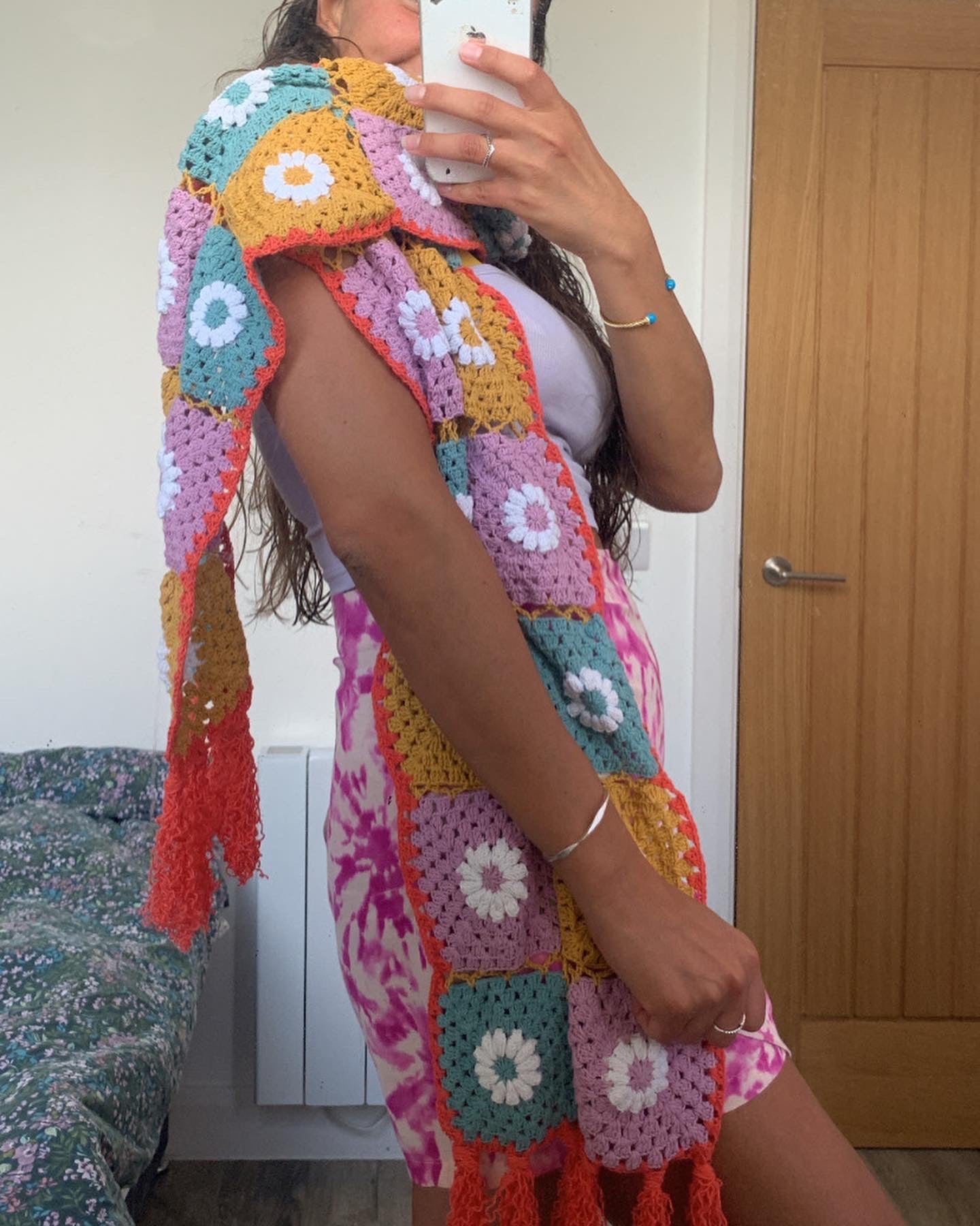 Multicoloured Paste Floral scarf with tassels
