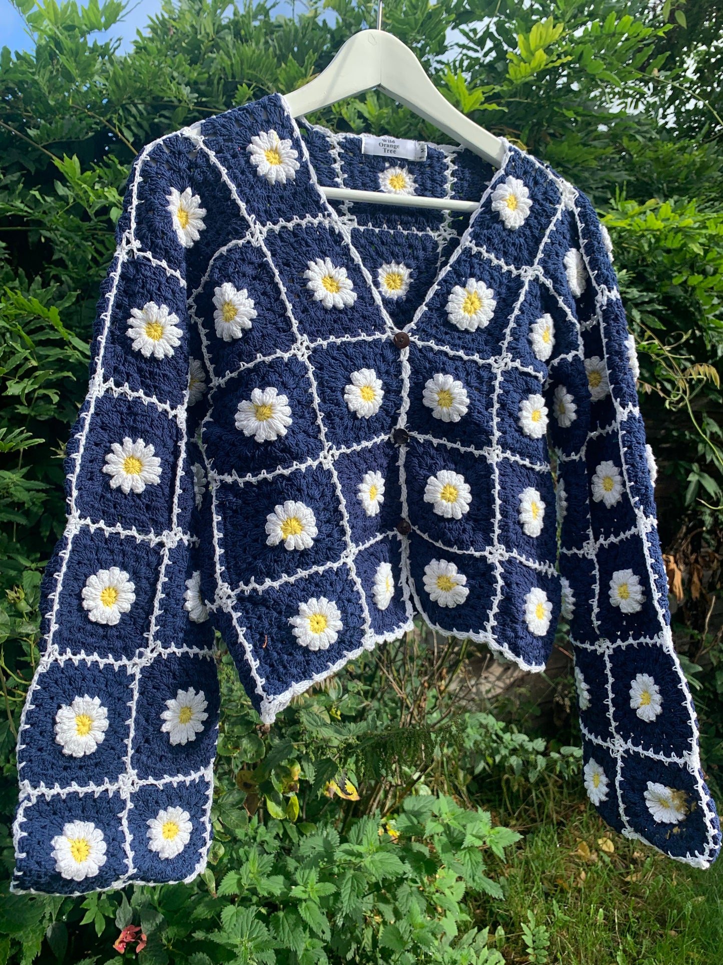 LAZY DAiSY Cardigan in Navy Blue