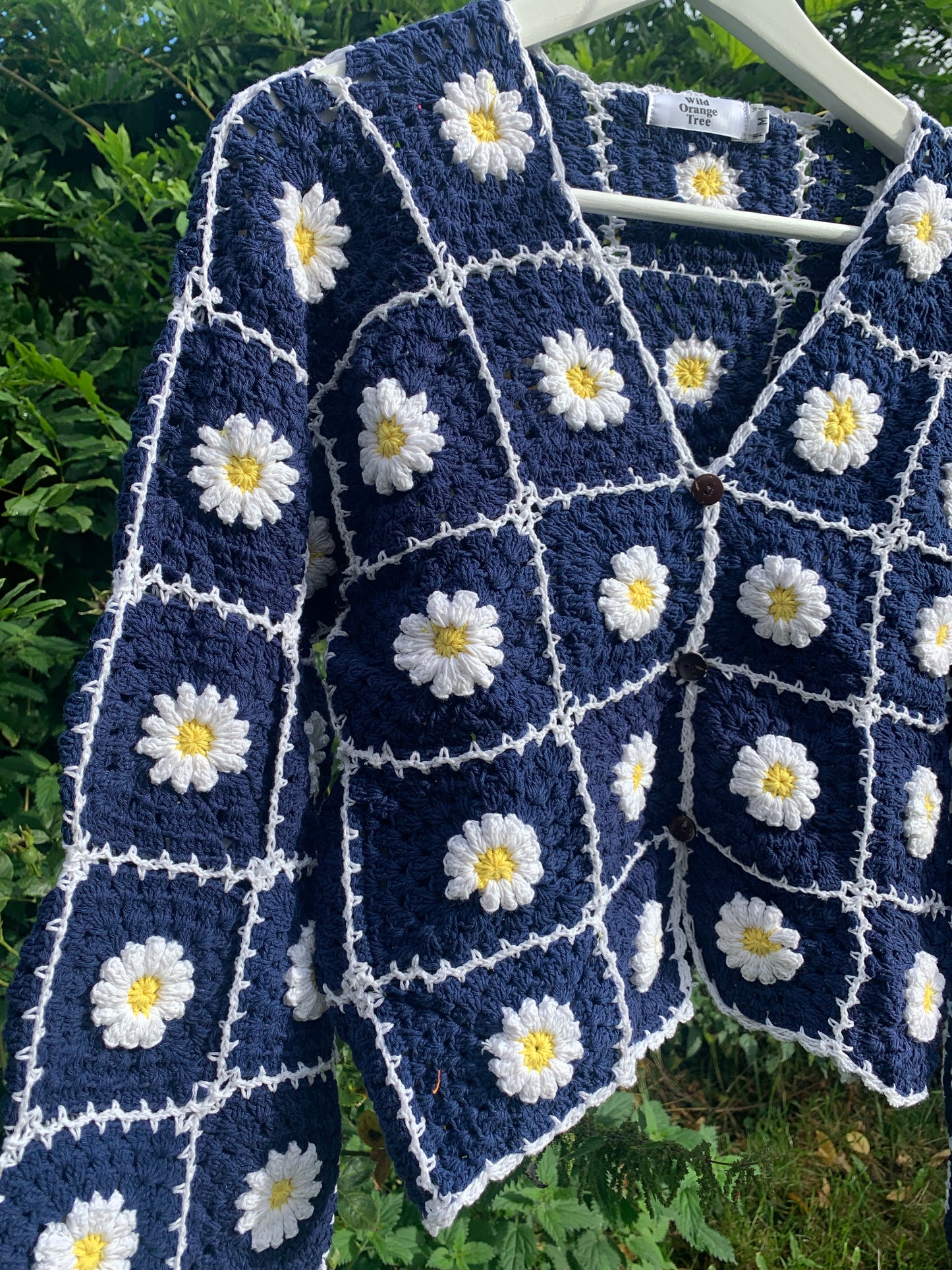 LAZY DAiSY Cardigan in Navy Blue